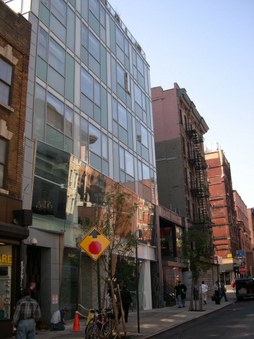 Enlarge photo 2