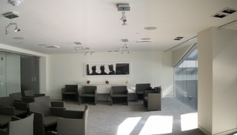 Enlarge photo 47