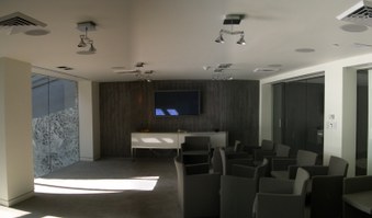 Enlarge photo 51