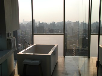 Enlarge photo 52