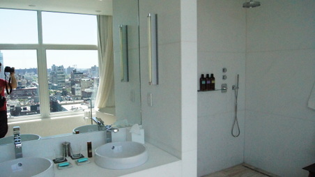 Enlarge photo 30