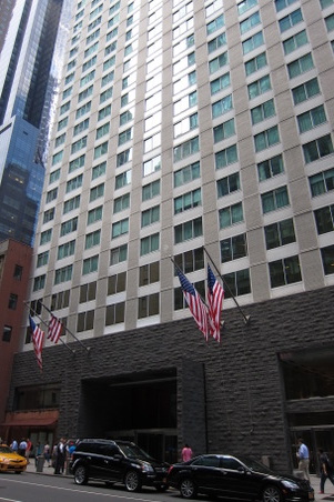 LE PARKER MERIDIEN FOLDER