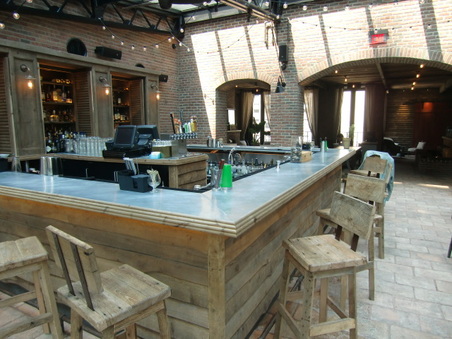 Enlarge photo 32