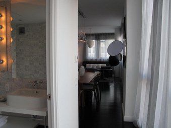 Enlarge photo 24
