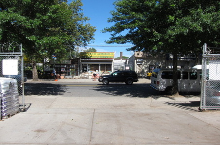 Enlarge photo 51