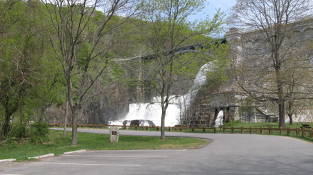 Enlarge photo 2