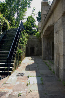 Enlarge photo 12