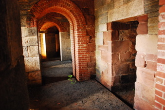Enlarge photo 33