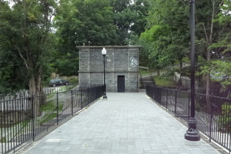 Enlarge photo 3