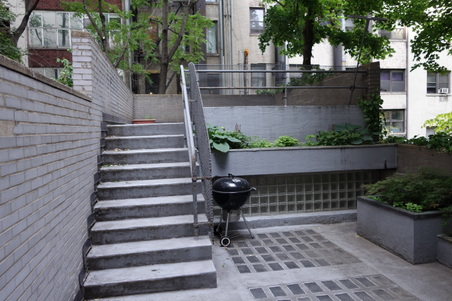 Enlarge photo 19