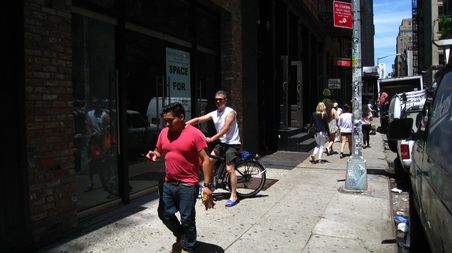 Enlarge photo 4