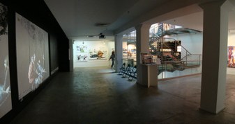 Enlarge photo 17