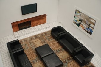 Enlarge photo 12