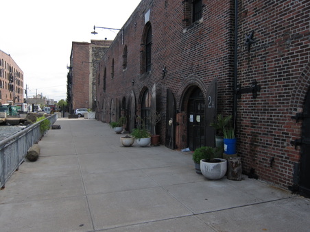 Enlarge photo 5