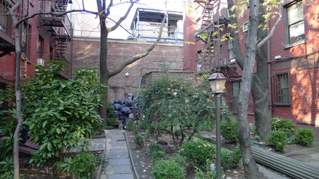 Enlarge photo 18