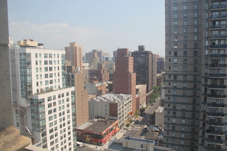 Enlarge photo 18