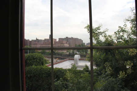 Enlarge photo 10
