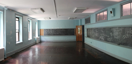 Enlarge photo 18