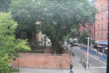 Enlarge photo 3
