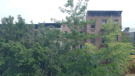 Enlarge photo 32