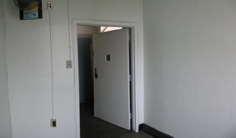 Enlarge photo 48