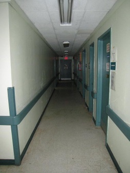 Enlarge photo 19