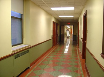 Enlarge photo 24