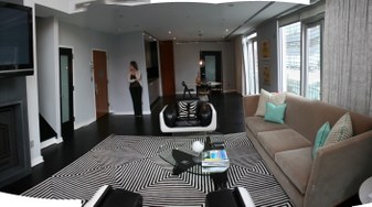 Enlarge photo 2