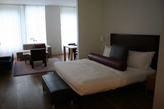 Enlarge photo 17