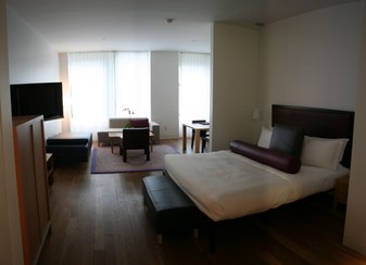 Enlarge photo 18