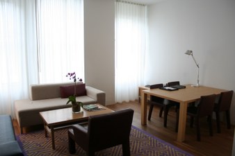 Enlarge photo 22