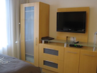 Enlarge photo 4