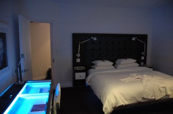 Enlarge photo 13