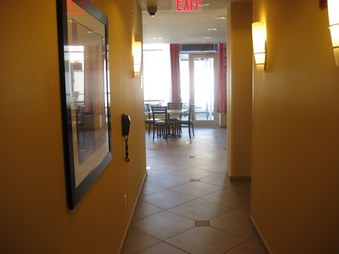 Enlarge photo 8