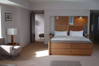 Enlarge photo 18