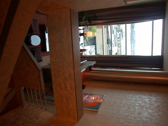Enlarge photo 24