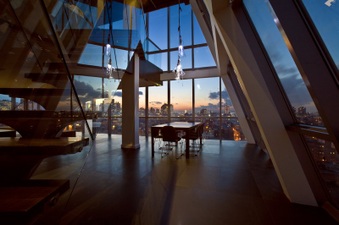 Enlarge photo 37