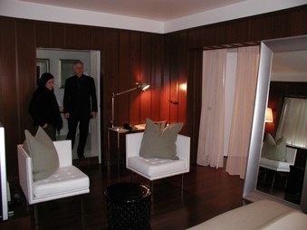 Enlarge photo 36