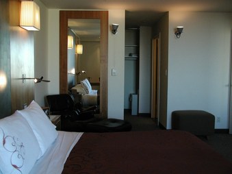 Enlarge photo 76