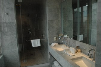 Enlarge photo 33