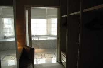 Enlarge photo 37