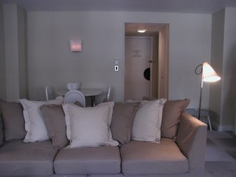 Enlarge photo 48