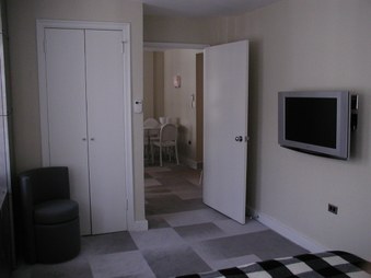 Enlarge photo 54
