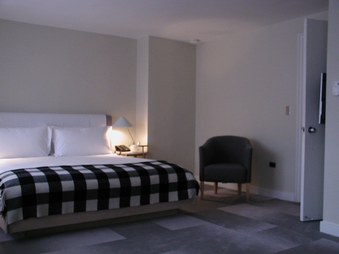 Enlarge photo 63