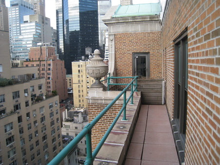 Enlarge photo 13