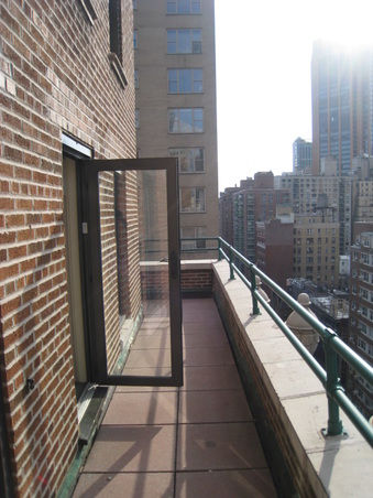 Enlarge photo 14