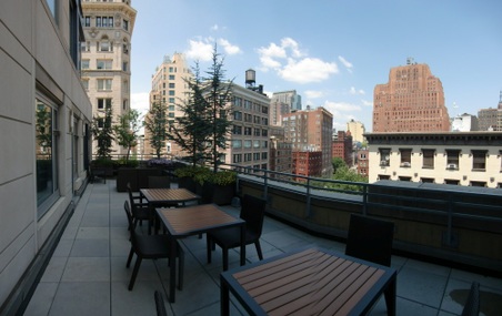 Enlarge photo 33