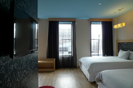 Enlarge photo 10