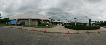Cantiague Park Ice Arena