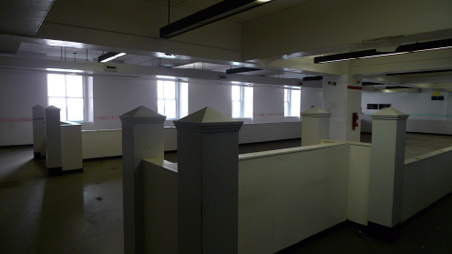 Enlarge photo 53